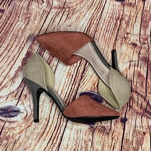 Chinese Laundry Pumps Size 6 1/2 M NWOT. Rust Taupe and Grey .